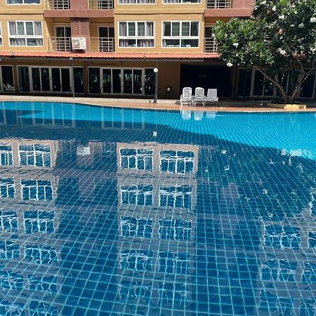 H2Do Hotel Ban Khlong Sanam Phli Екстериор снимка